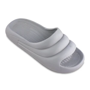 نعال ونیز زیتون